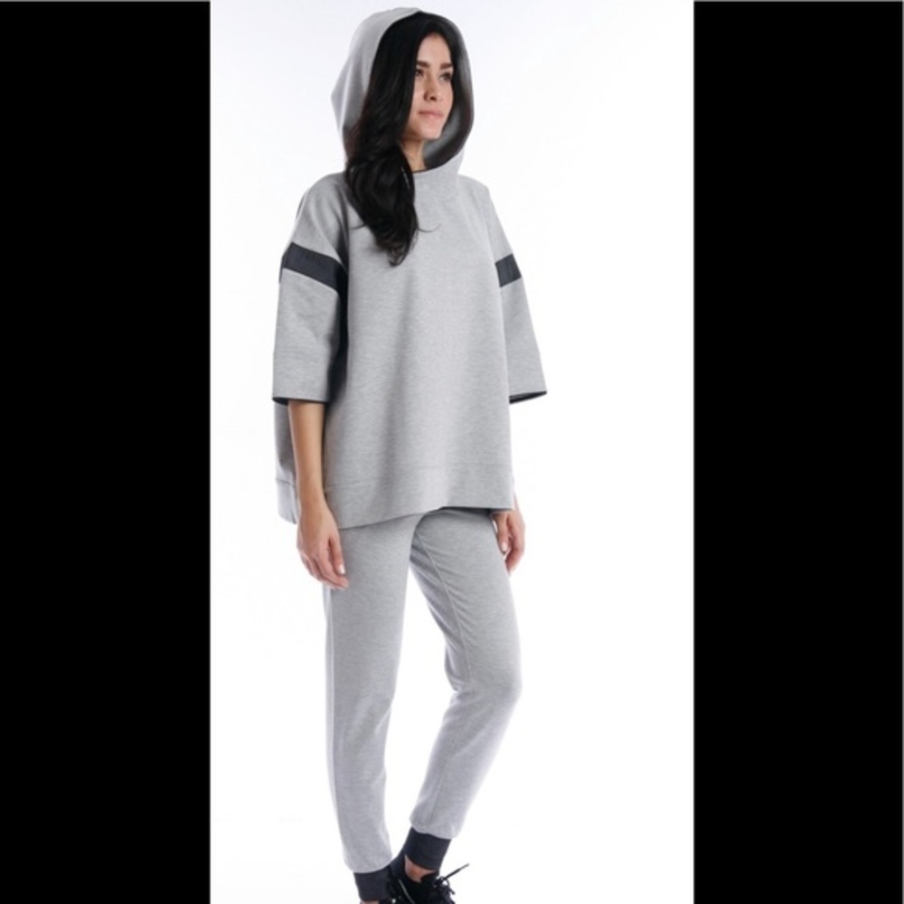 Lukka Lux Canopy Pullover NWT C4